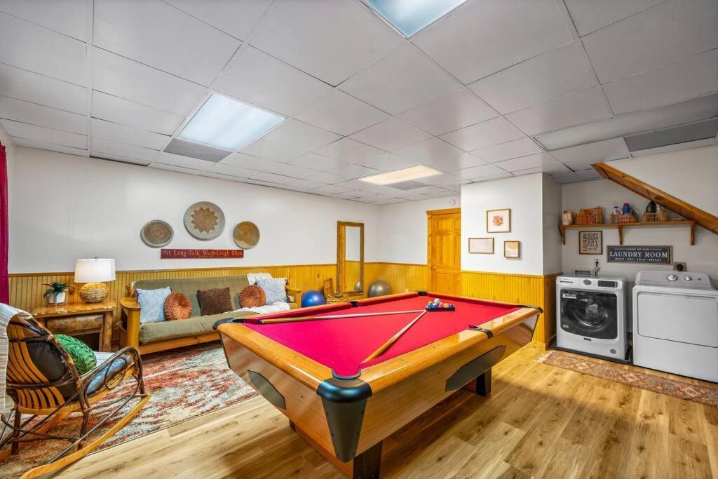 Log Cabin, Hot Tub, Fireplace, Pool Table & Views! เซอเวียร์วีล ภายนอก รูปภาพ