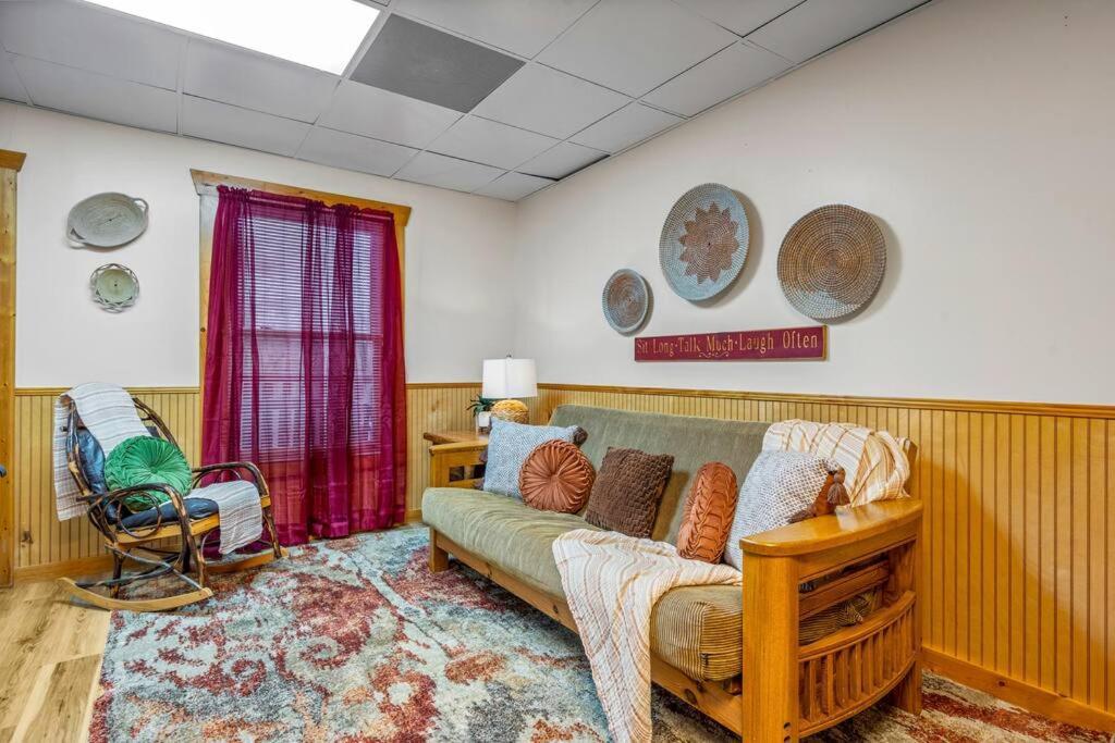 Log Cabin, Hot Tub, Fireplace, Pool Table & Views! เซอเวียร์วีล ภายนอก รูปภาพ